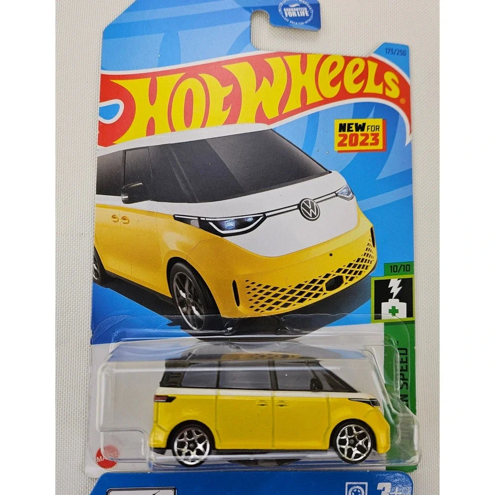 Hot Wheels VW ID Buzz & Maisto Volkswagen Bus Diecast Van Set Yellow Orange 2pk